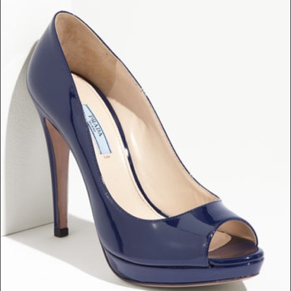 Prada Shoes - Prada Patent Pumps